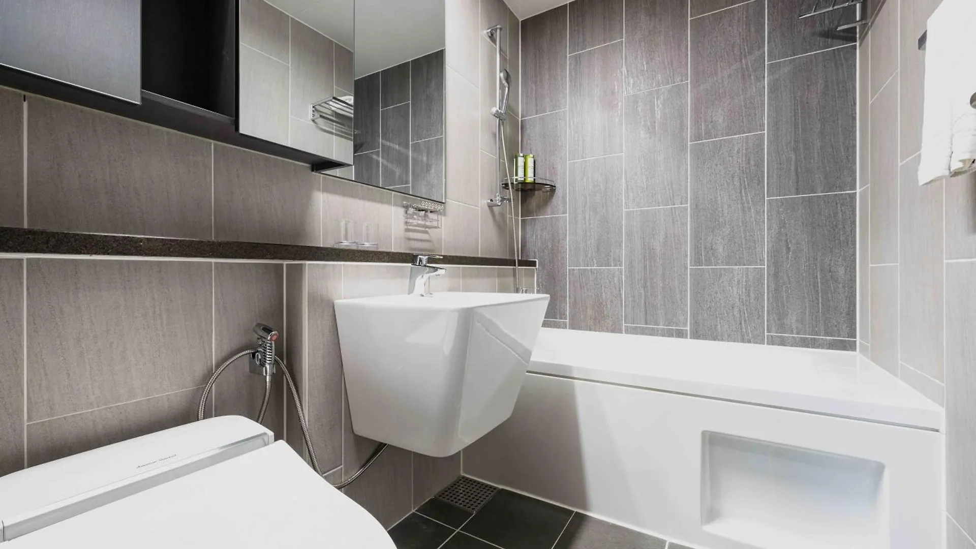 Grand Osiria Residence Busan